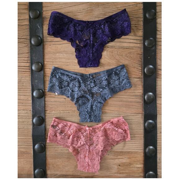 Victoria's Secret Very Sexy Cheeky Hipster Panty Bundle sz xSmall New - Picture 3 of 5